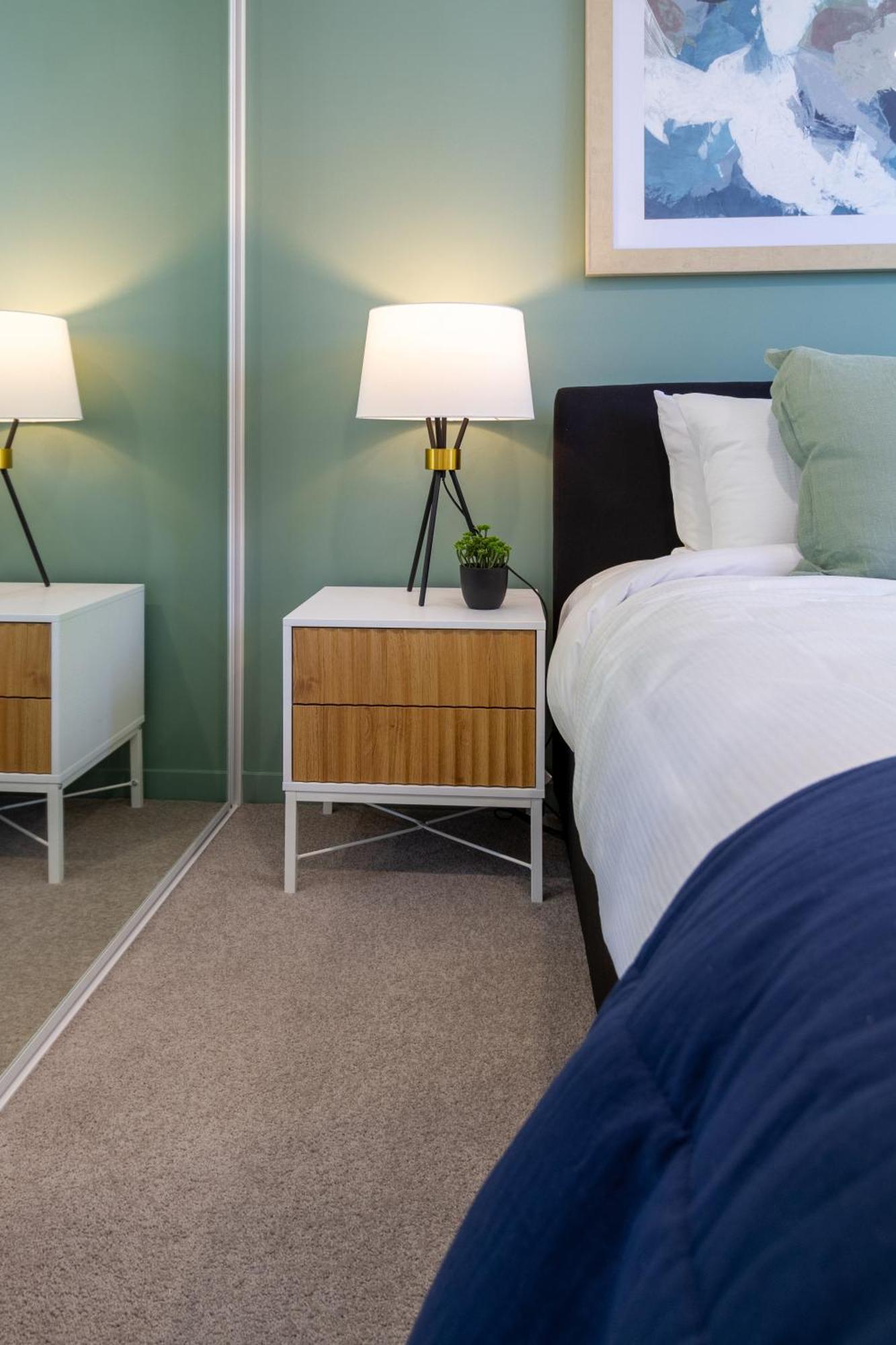 Unbeatable Central City Location 2 Bed Single Lvl 크라이스트처치 외부 사진