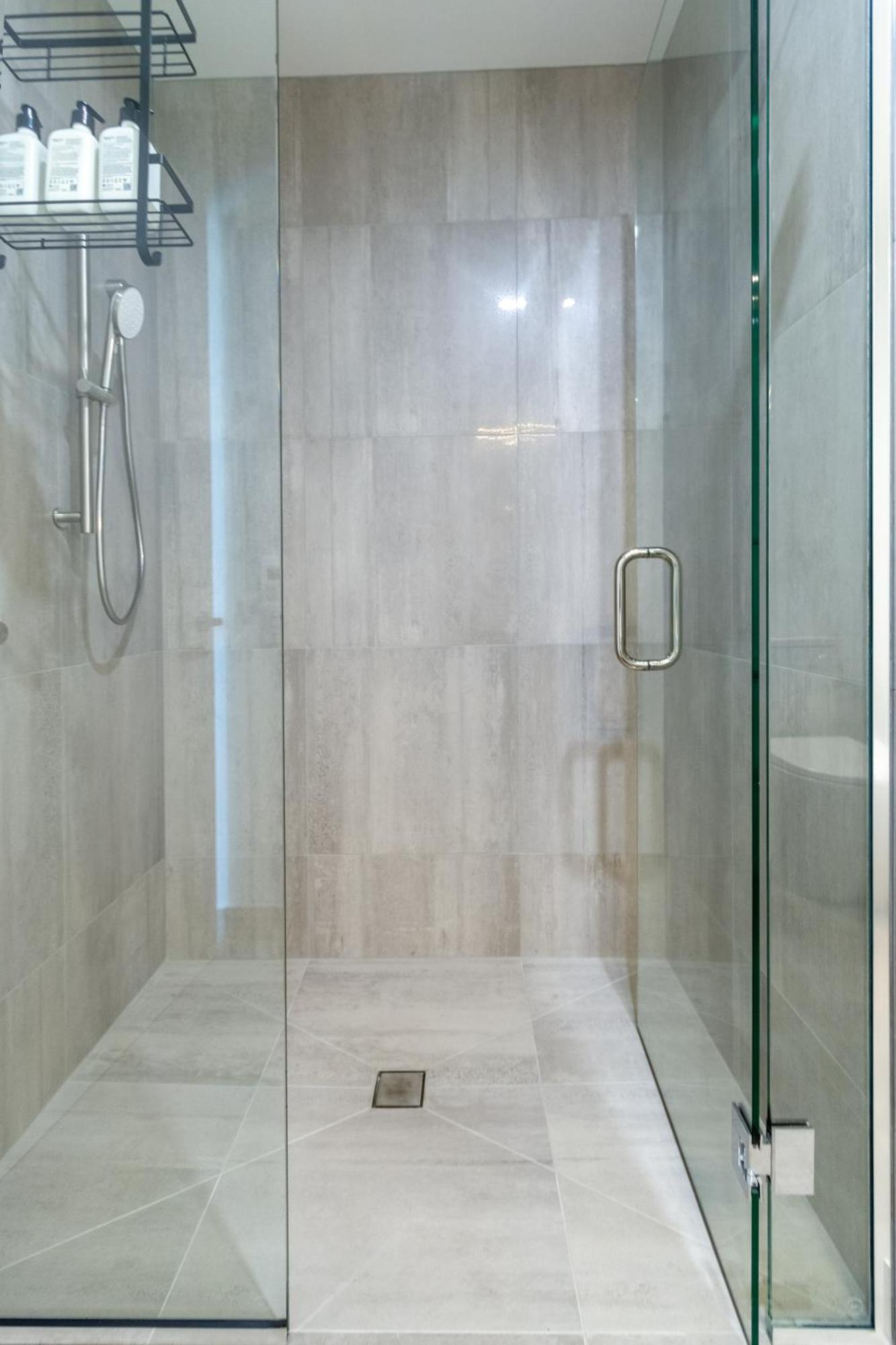 Unbeatable Central City Location 2 Bed Single Lvl 크라이스트처치 외부 사진